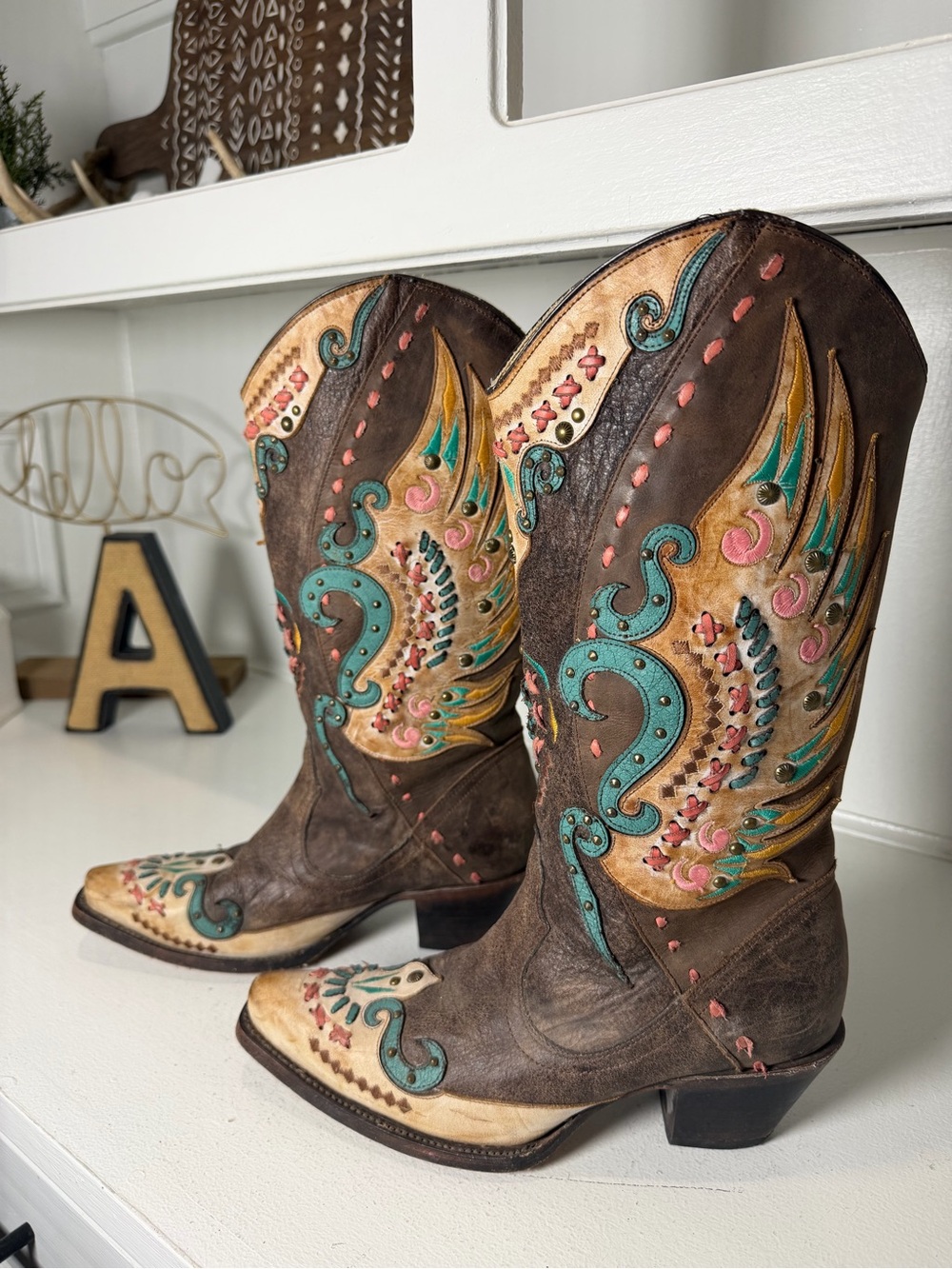 Corral Womens 7.5M Brown Leather Cowboy Boots Turquoise Embroidered Studded Wing